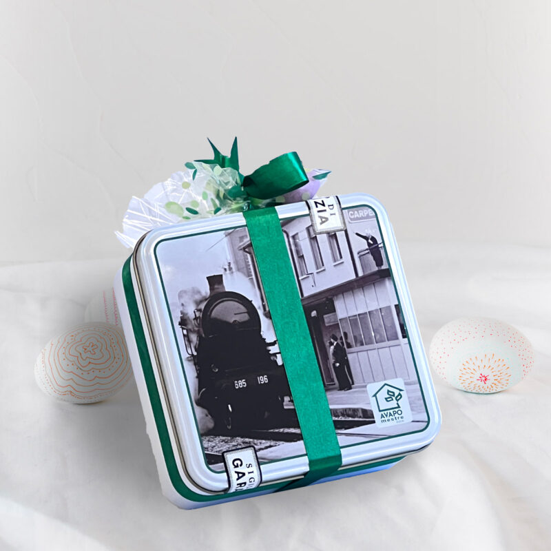 BISCOTTI VENEZIANI IN SCATOLA DI LATTA CON TRENO A VAPORE